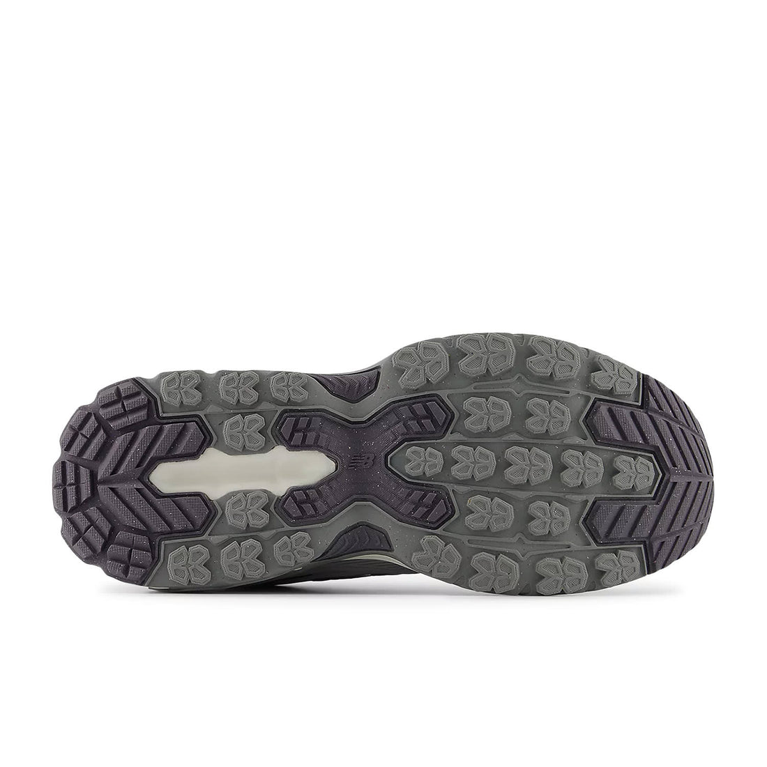 New Balance Women's 410 v9 Wide Fit Trail Shoes