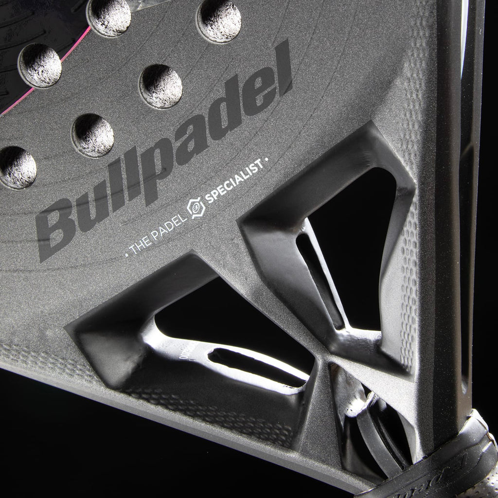 Bullpadel Hack 04 HYB 26 Padel Racket